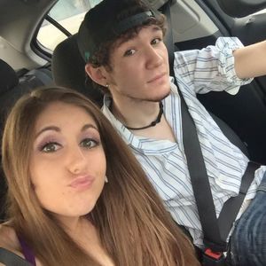 Meet your Posher, Nic